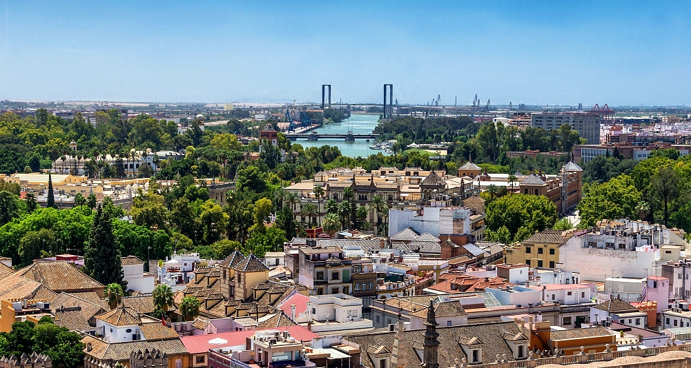 Algarve, más que sol con Sevilla