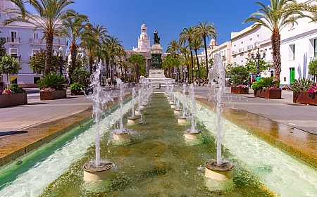 Cádiz, la tacita de plata._37