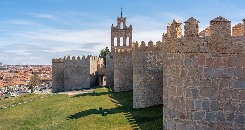 Road trip through medieval Castile: art, history and flavour at every stage