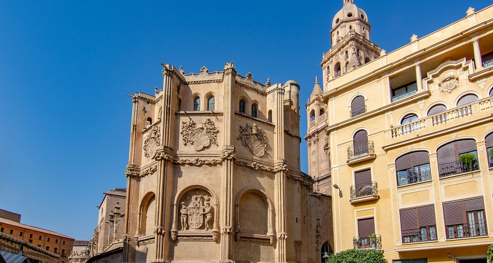 Road trip through the Mediterranean and Levante: history, sea and southern essence