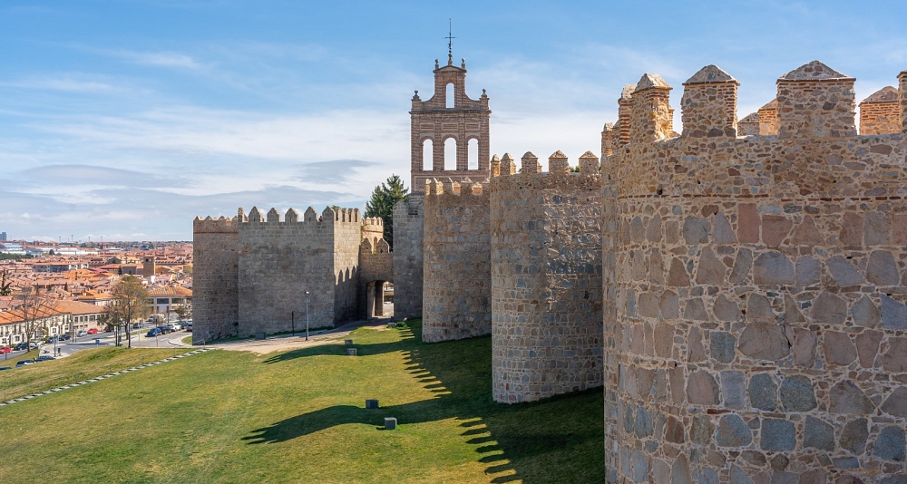 Ruta en coche por la Castilla medieval: arte, historia y sabor en cada etapa