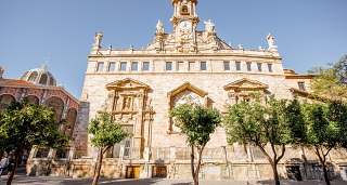 Ruta en tren por el Levante español entre Alicante, Valencia y Barcelona