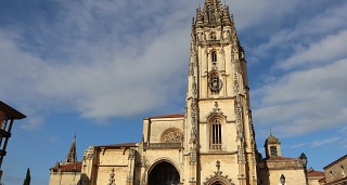 Ruta en tren por el Norte Verde de España: de Bilbao a Santiago