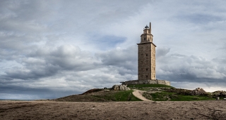 Ruta en tren por el Norte Verde de España: de Bilbao a Santiago