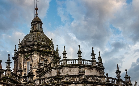 Santiago de Compostela: Tradition, Devotion, and Gastronomy_48