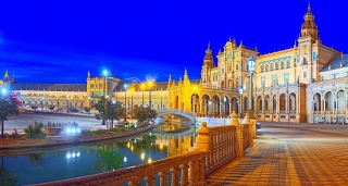 Train route through Andalusia: Madrid, Córdoba, Seville and Granada