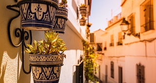 Train route through Andalusia: Madrid, Córdoba, Seville and Granada