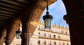 Train route through Castile and León: Spanish history and tradition