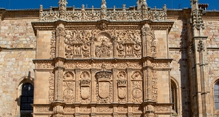 Train route through Castile and León: Spanish history and tradition