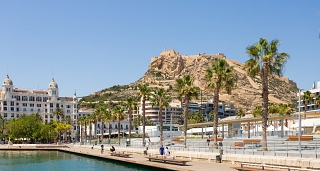 Train route through Eastern Spain: Alicante, Valencia and Barcelona