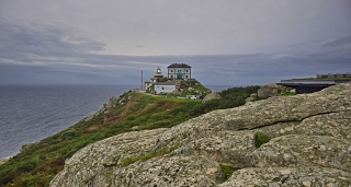 Train route through Galicia: from A Coruña to Vigo between sea and legend